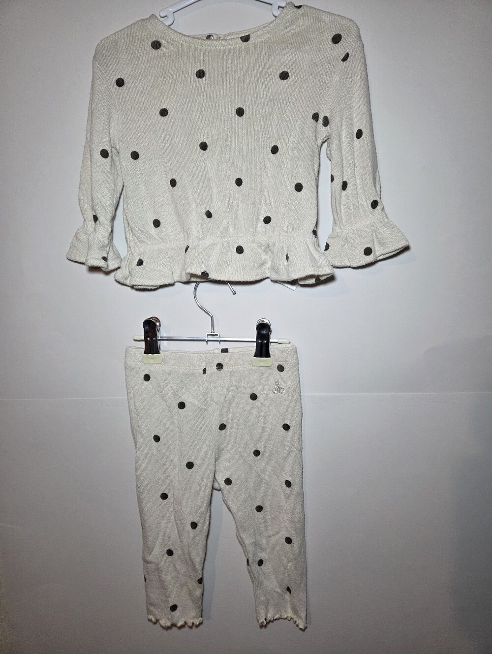 babyGAP Cream Long Sleeve Polka Dot Matching Set with Brown Dots 3-6m